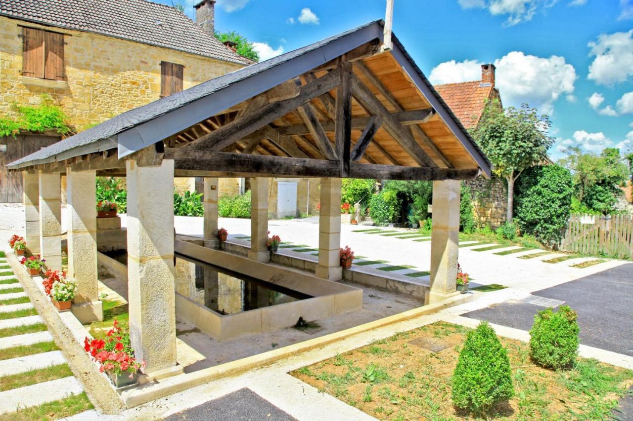 Petite Maison En Pierre Au Coeur Du Perigord Noir Proche De Sarlat Et Rocamadour Salignac Eyvigues Kültér fotó