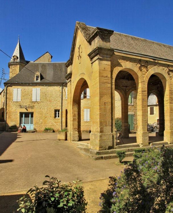 Petite Maison En Pierre Au Coeur Du Perigord Noir Proche De Sarlat Et Rocamadour Salignac Eyvigues Kültér fotó